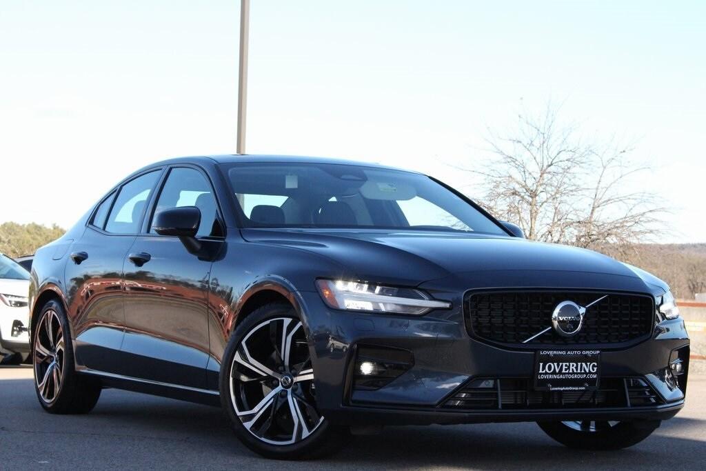 new 2025 Volvo S60 car, priced at $51,915