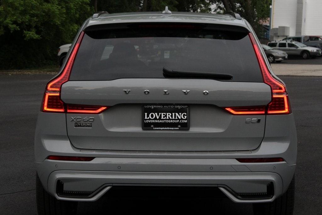 new 2025 Volvo XC60 car, priced at $60,660