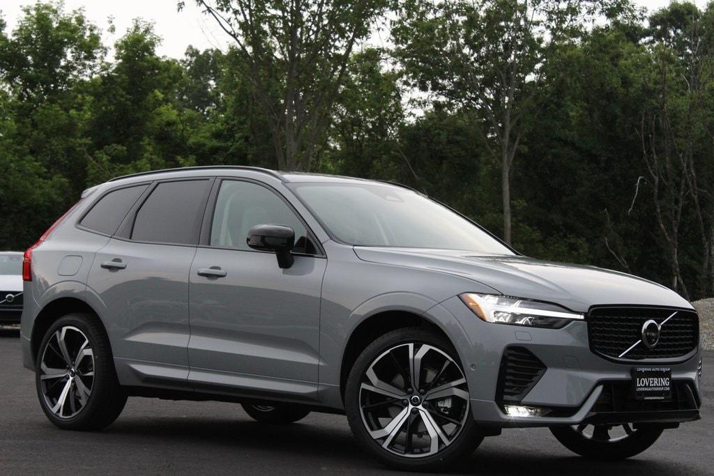 new 2025 Volvo XC60 car, priced at $60,660