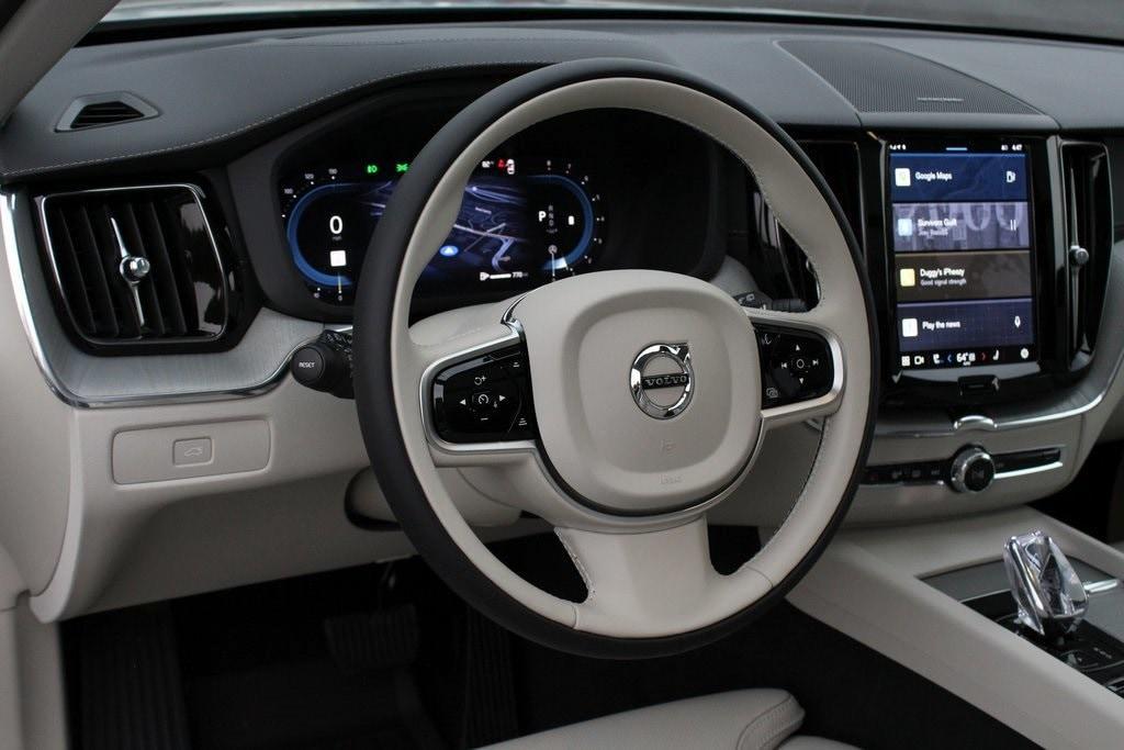 new 2025 Volvo XC60 car, priced at $60,660