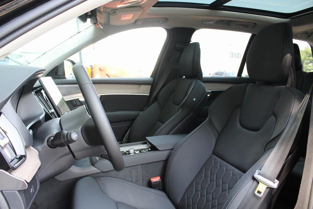 new 2026 Volvo XC90 car, priced at $71,825