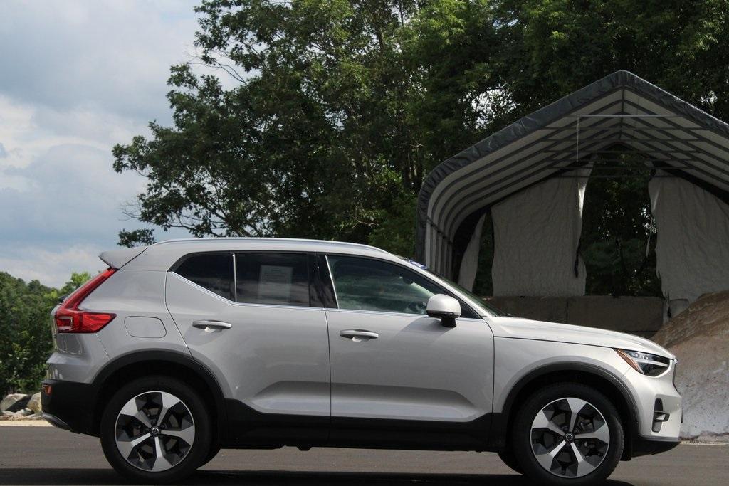 used 2023 Volvo XC40 car, priced at $35,435