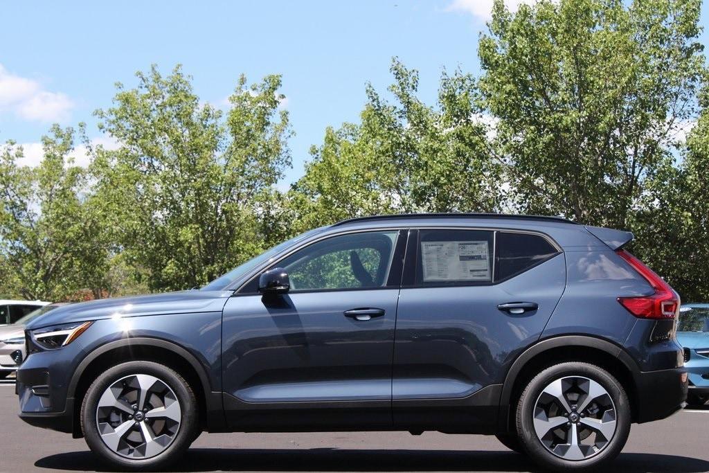 new 2026 Volvo XC40 car, priced at $48,000