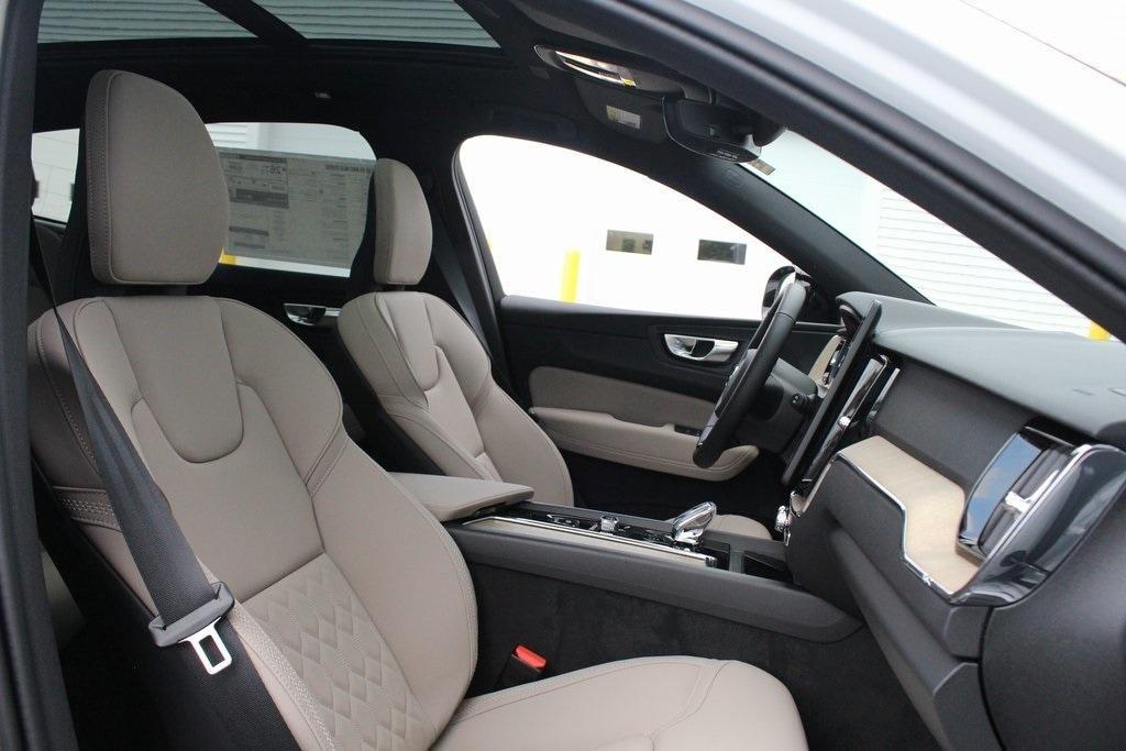 new 2026 Volvo XC60 car, priced at $57,985