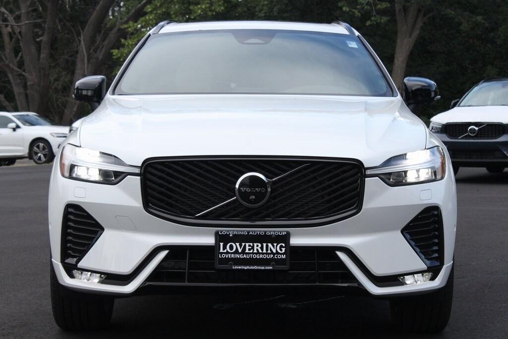 new 2026 Volvo XC60 car, priced at $57,985
