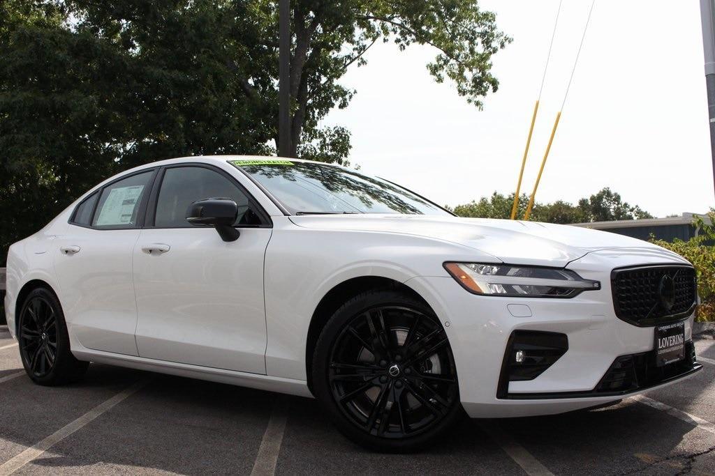 new 2024 Volvo S60 car, priced at $48,997