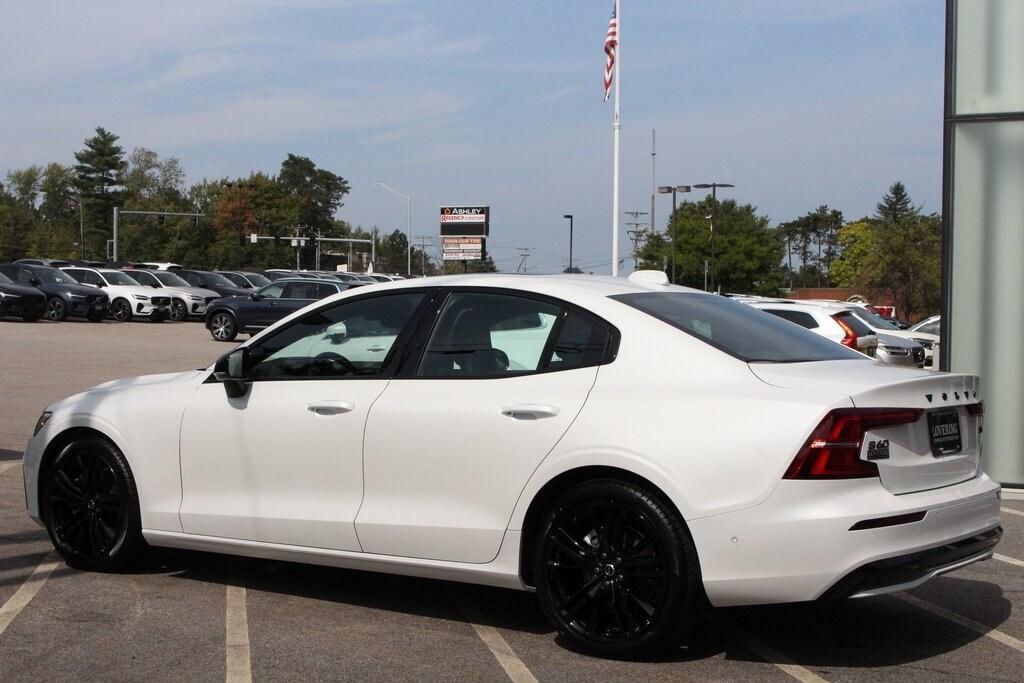 new 2024 Volvo S60 car, priced at $48,997