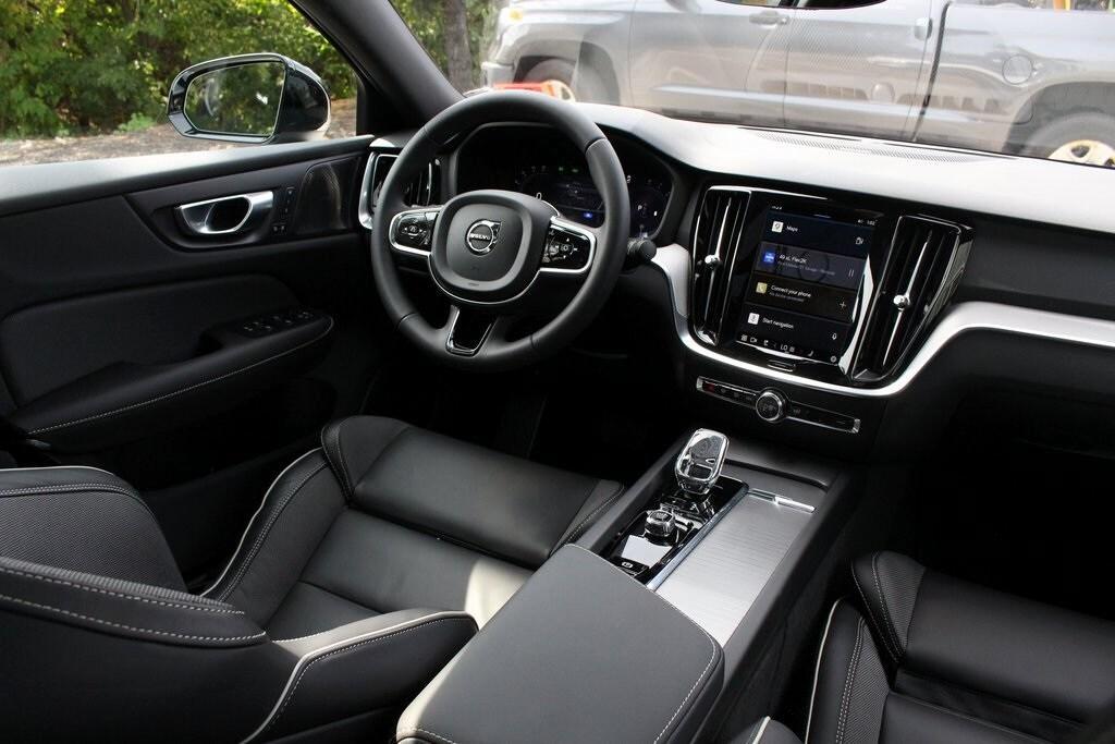 new 2024 Volvo S60 car, priced at $48,997