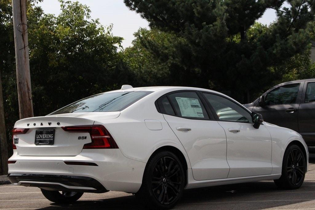 new 2024 Volvo S60 car, priced at $48,997