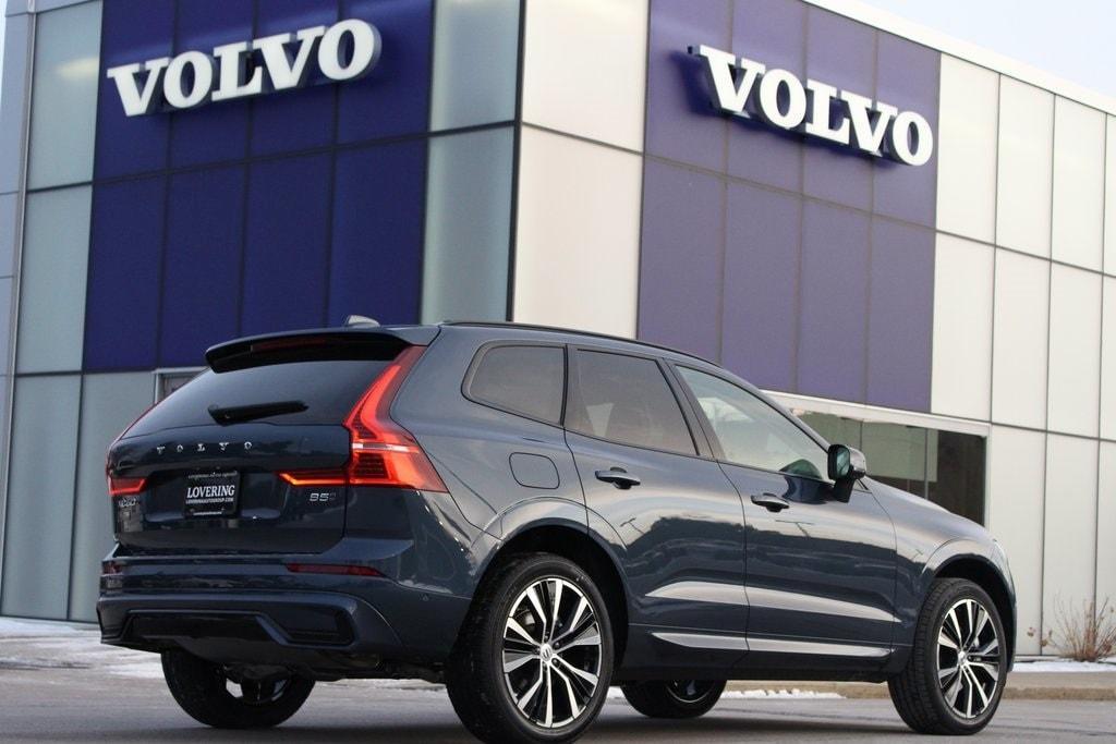 new 2025 Volvo XC60 car