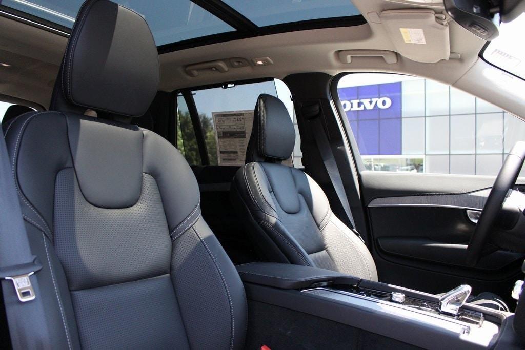 new 2024 Volvo XC90 car, priced at $68,780