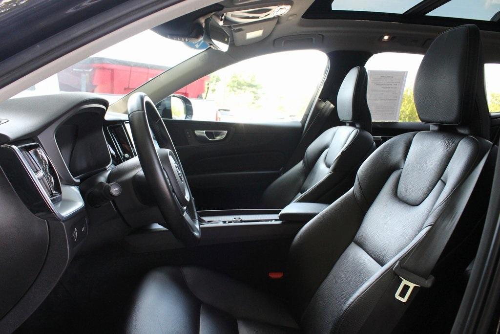 used 2020 Volvo XC60 car, priced at $21,796