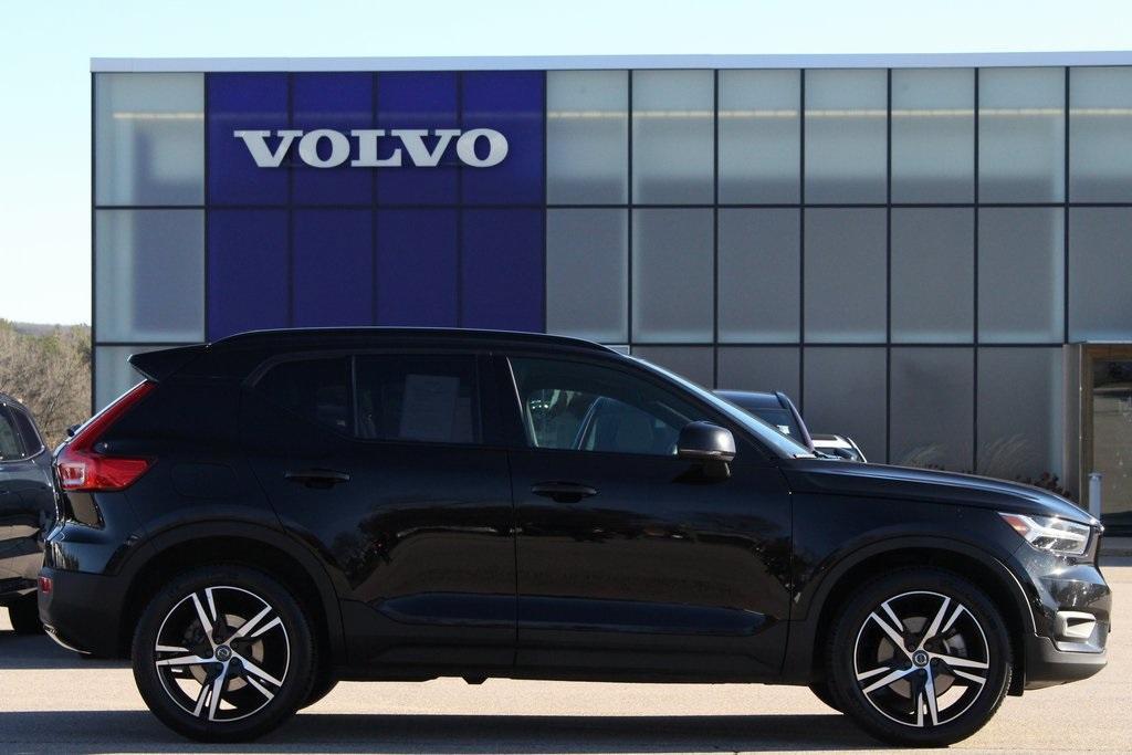 used 2021 Volvo XC40 car, priced at $24,722