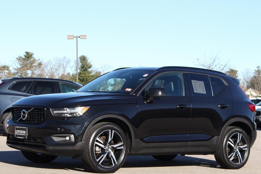 used 2021 Volvo XC40 car, priced at $24,722