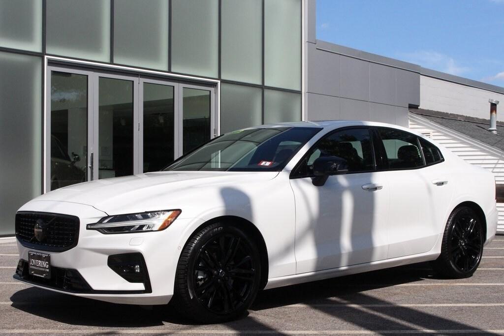new 2024 Volvo S60 car, priced at $45,973