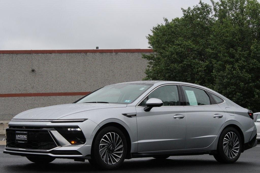 used 2024 Hyundai Sonata Hybrid car, priced at $30,477