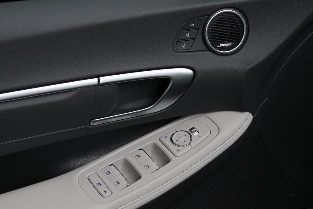used 2024 Hyundai Sonata Hybrid car, priced at $30,477