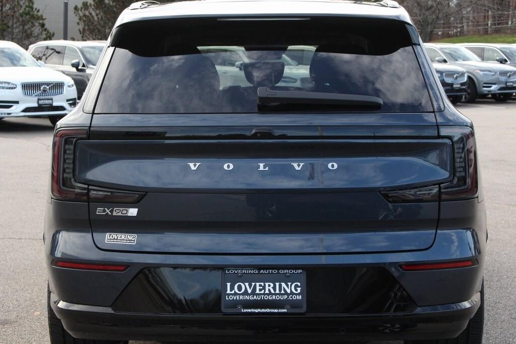 new 2025 Volvo EX90 car, priced at $93,840