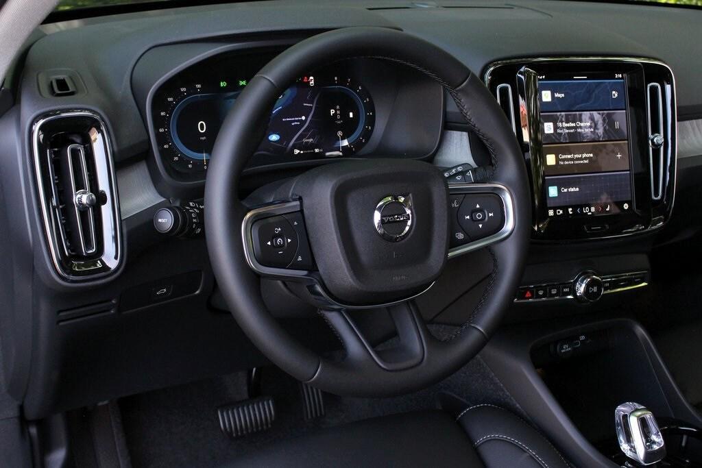 new 2025 Volvo XC40 car, priced at $49,810