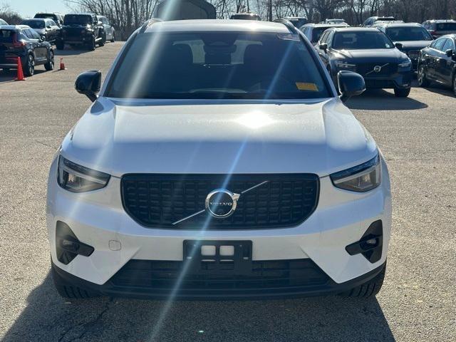 used 2024 Volvo XC40 car, priced at $35,291