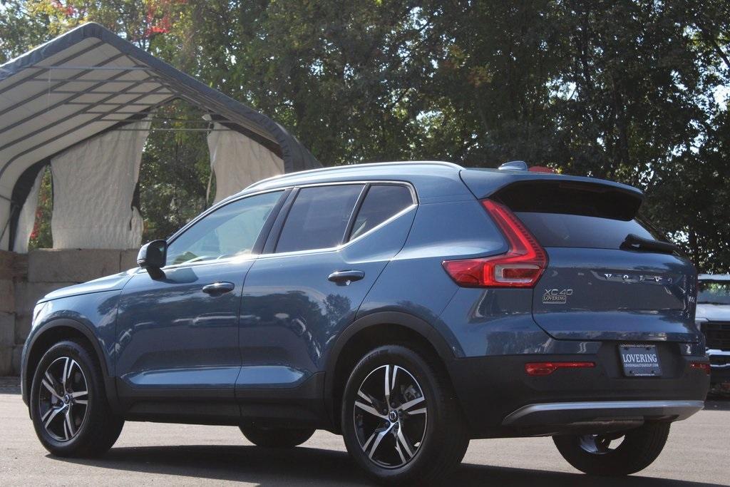 used 2025 Volvo XC40 car, priced at $33,233