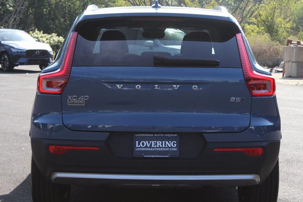 used 2025 Volvo XC40 car, priced at $33,233