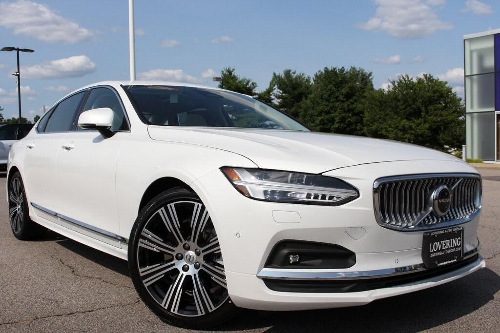 new 2024 Volvo S90 car, priced at $61,970