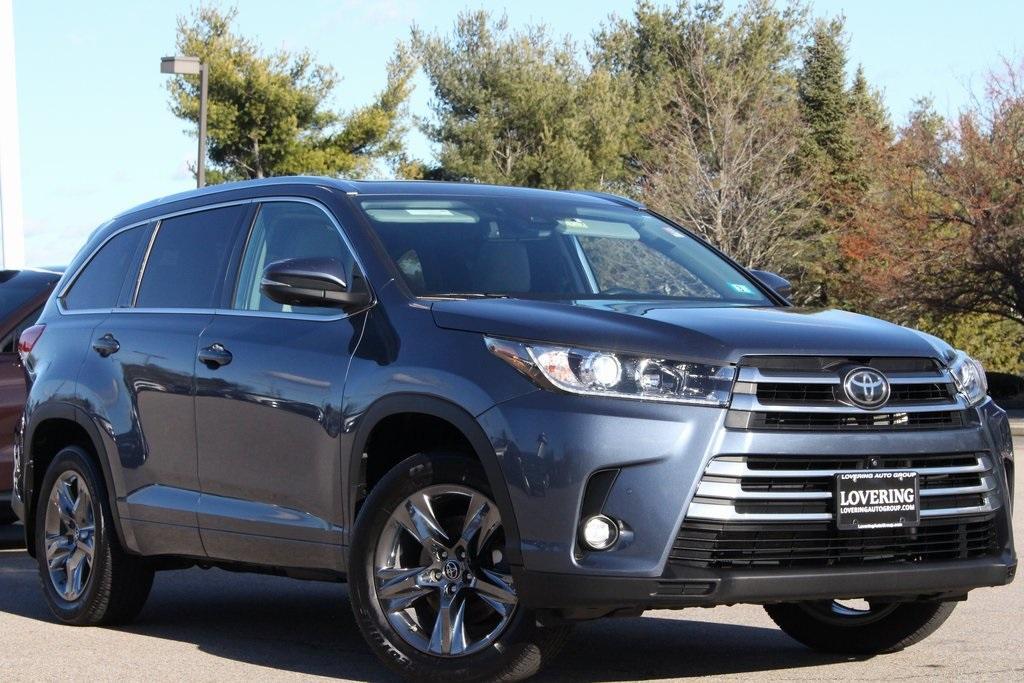 used 2019 Toyota Highlander car, priced at $29,842