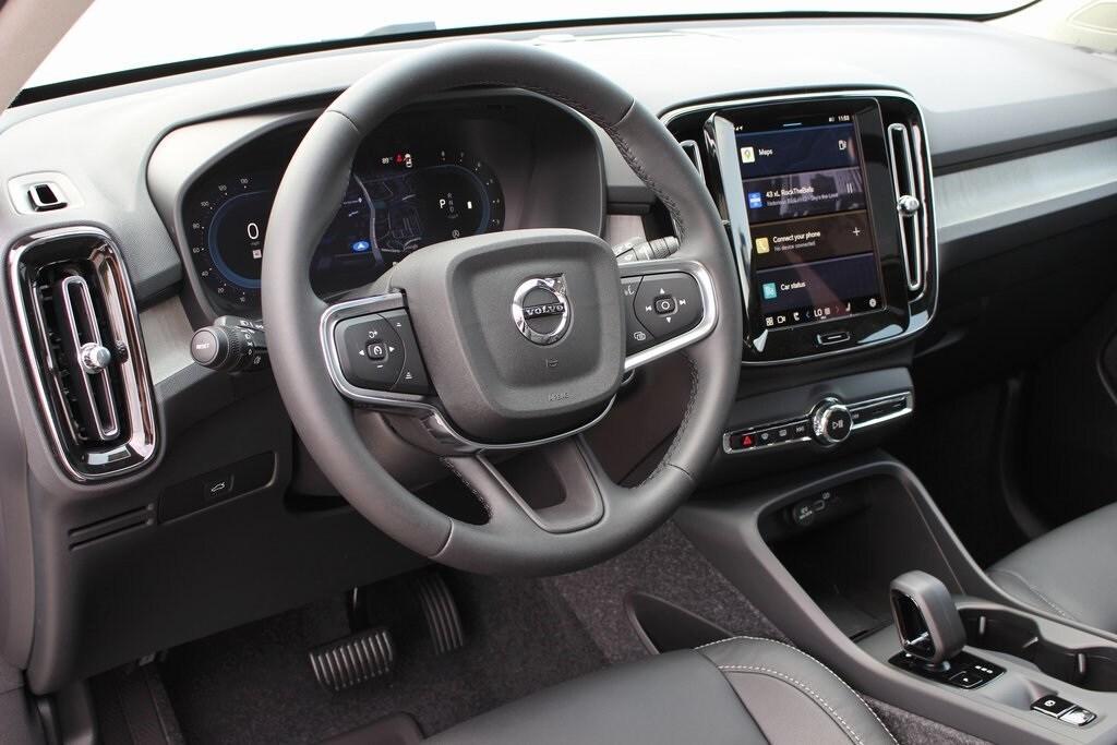 new 2025 Volvo XC40 car, priced at $44,515