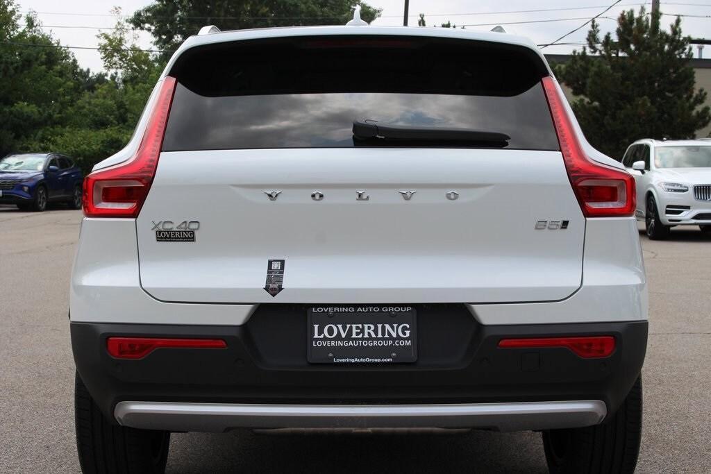 new 2025 Volvo XC40 car, priced at $44,515