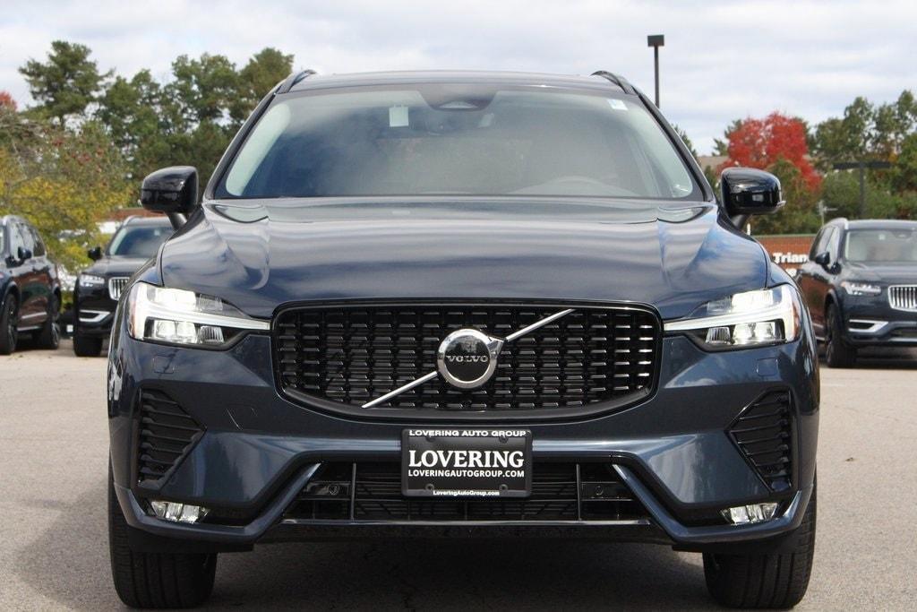 new 2025 Volvo XC60 car, priced at $51,075