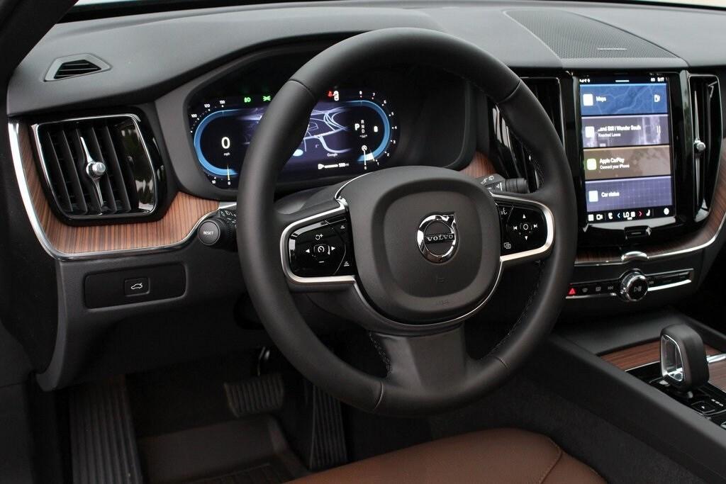 new 2025 Volvo XC60 car, priced at $56,510
