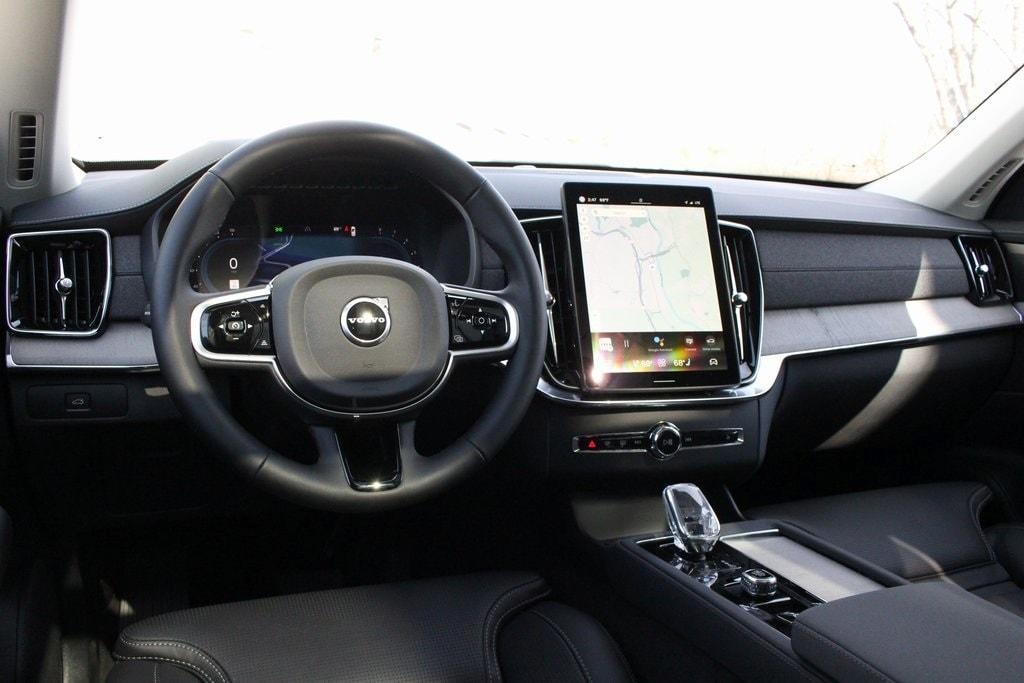 new 2025 Volvo XC90 car