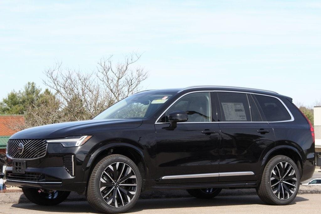 new 2025 Volvo XC90 car