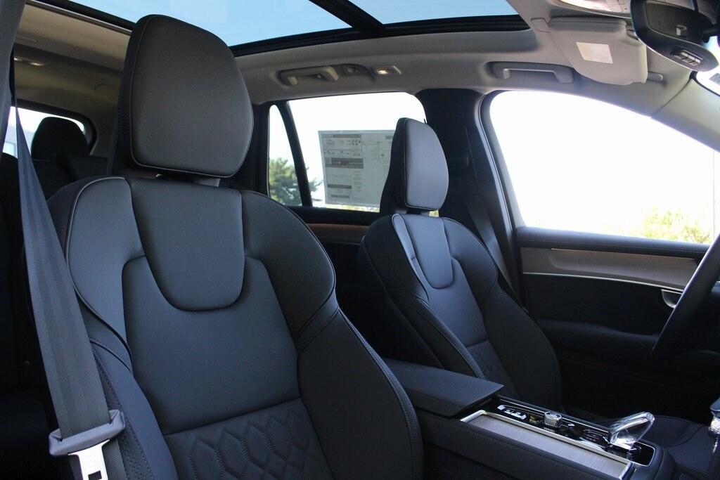 new 2026 Volvo XC90 car, priced at $71,825