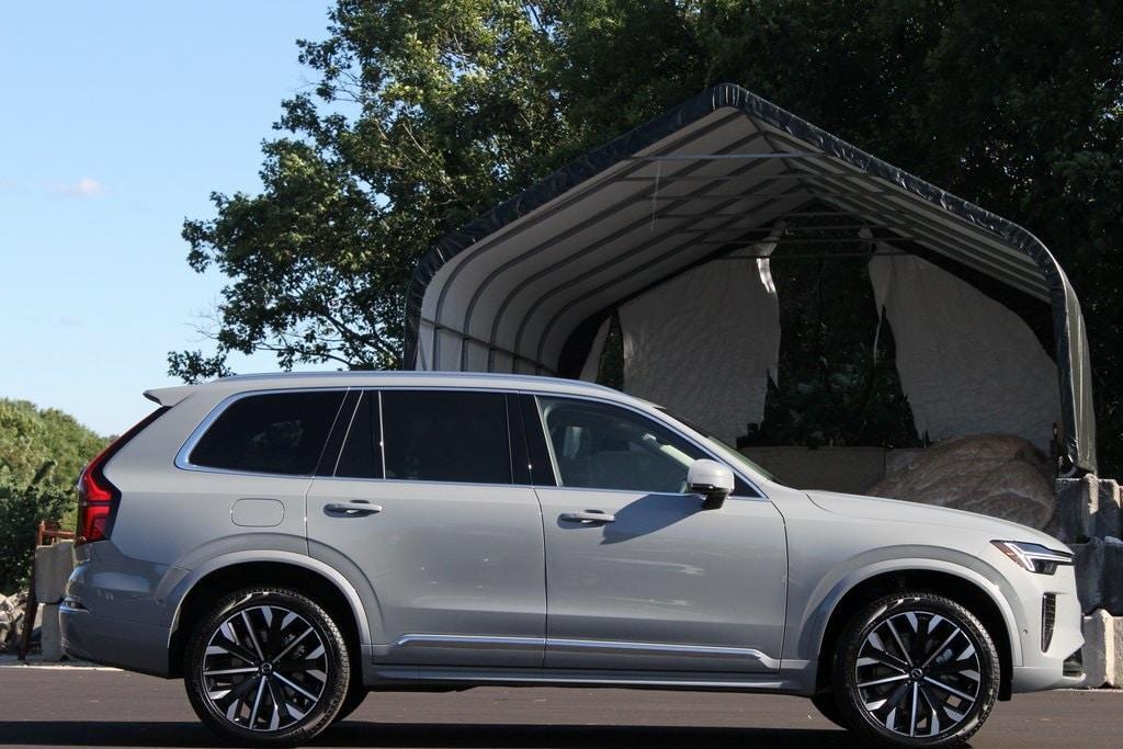 new 2026 Volvo XC90 car, priced at $71,825