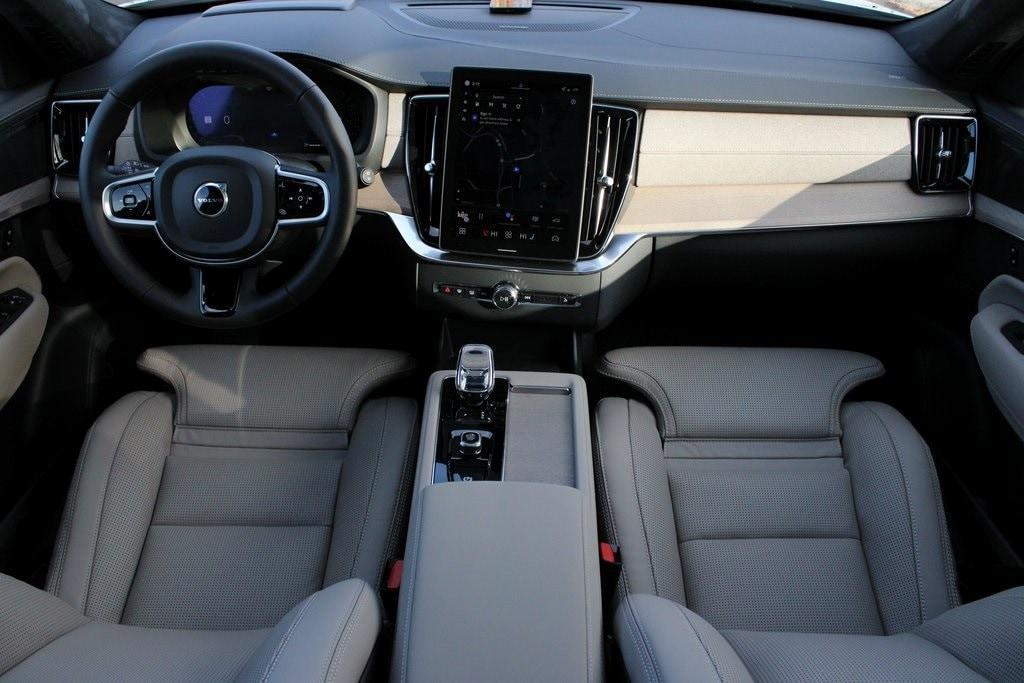 new 2026 Volvo XC90 car, priced at $78,150