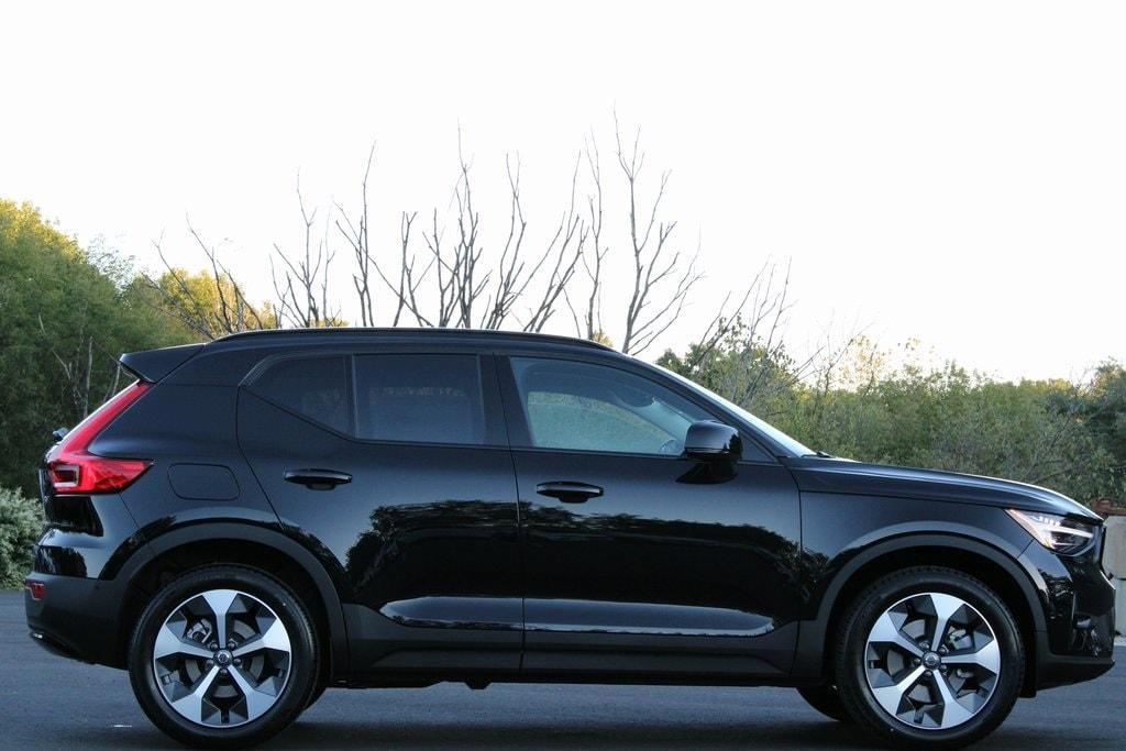 new 2026 Volvo XC40 car, priced at $50,150
