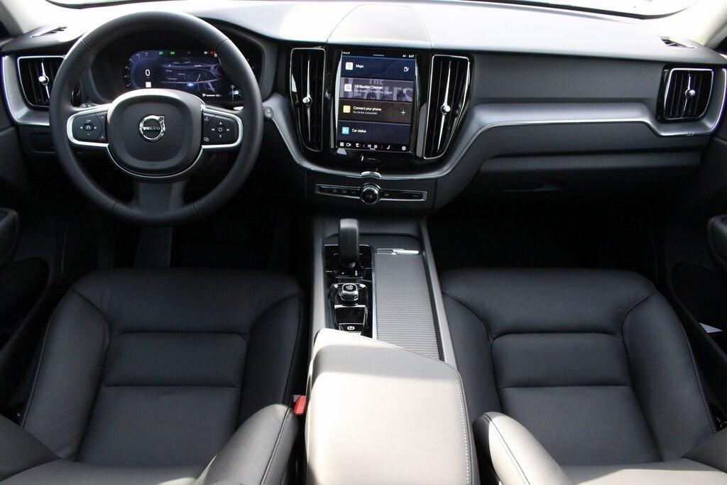 new 2025 Volvo XC60 car