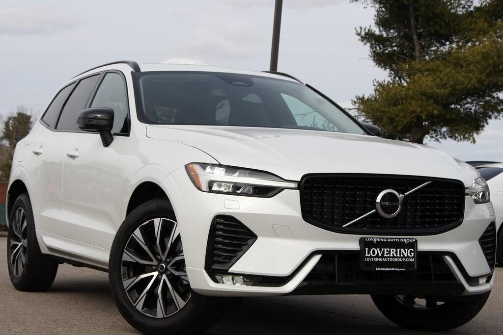 new 2025 Volvo XC60 car