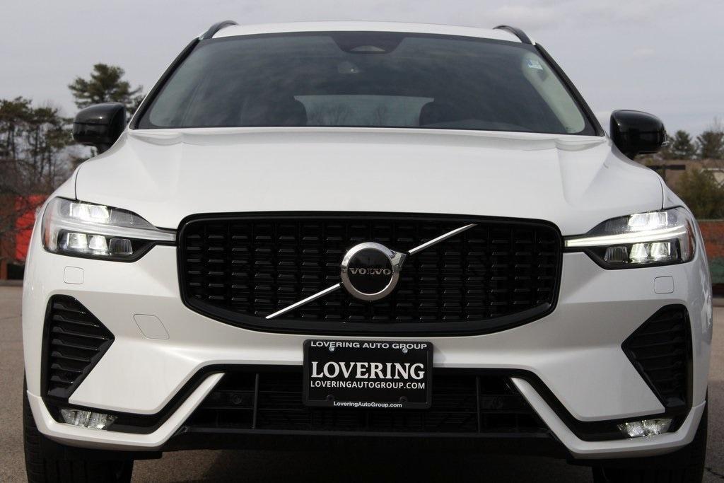 new 2025 Volvo XC60 car
