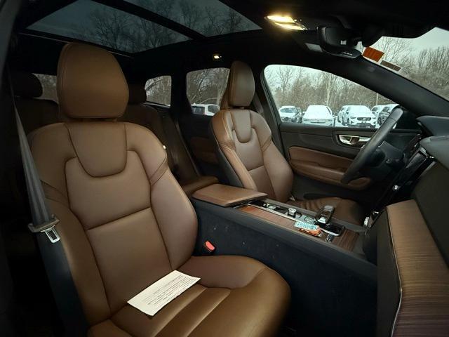 used 2023 Volvo XC60 car, priced at $38,089