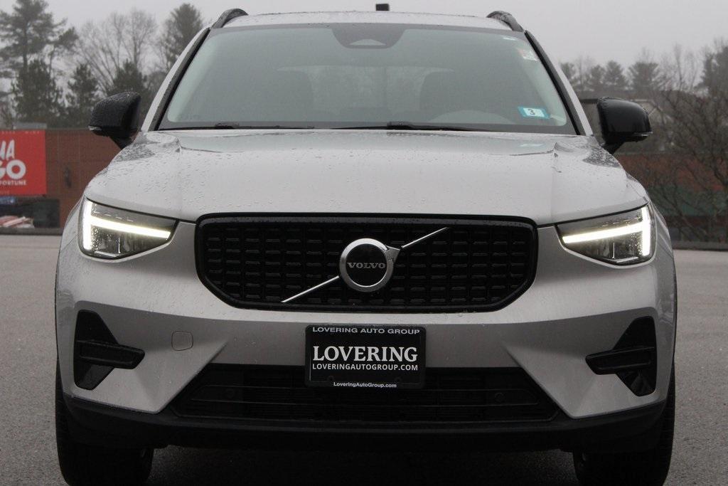 used 2024 Volvo XC40 car, priced at $32,228