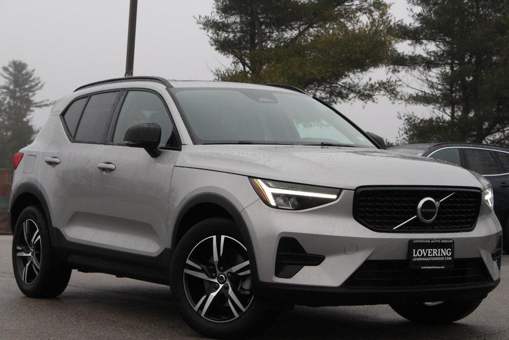 used 2024 Volvo XC40 car, priced at $32,228