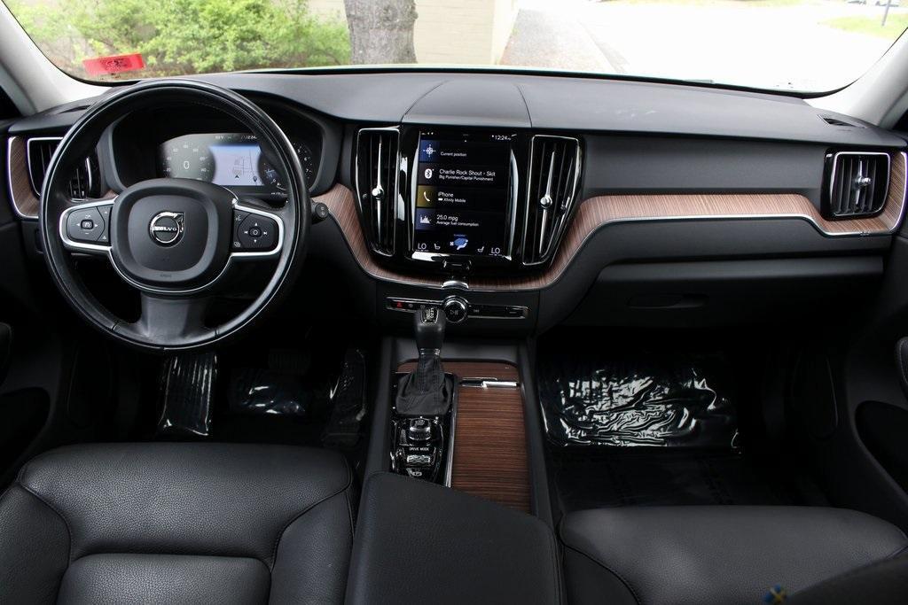 used 2021 Volvo XC60 car, priced at $35,354