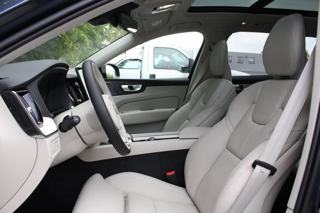 new 2026 Volvo XC60 Plug-In Hybrid car, priced at $75,235