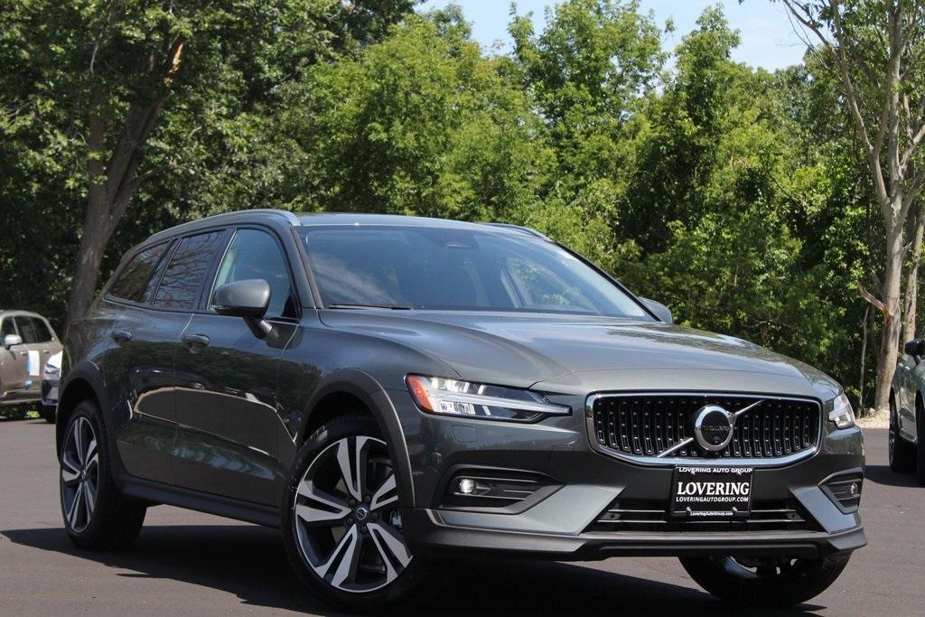 new 2026 Volvo V60 Cross Country car, priced at $57,450