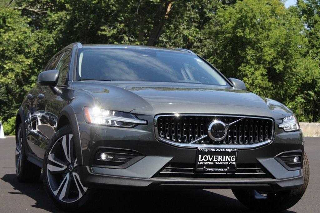 new 2026 Volvo V60 Cross Country car, priced at $57,450