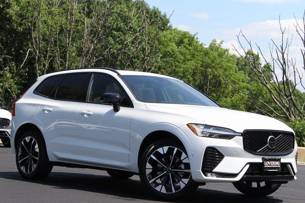 new 2026 Volvo XC60 car, priced at $57,985