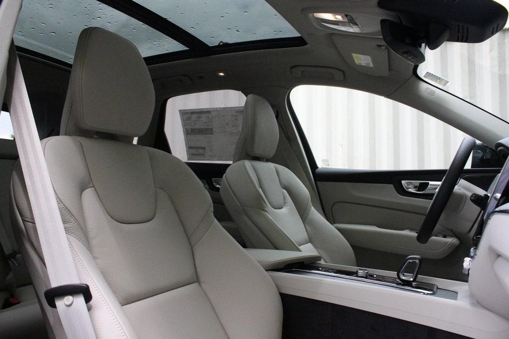 new 2025 Volvo XC60 Plug-In Hybrid car, priced at $66,650